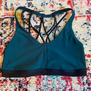 UNDER ARMOUR SPORTS BRA